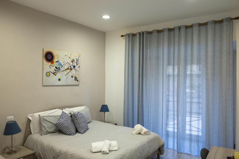 2naples Room&breakfast 2*