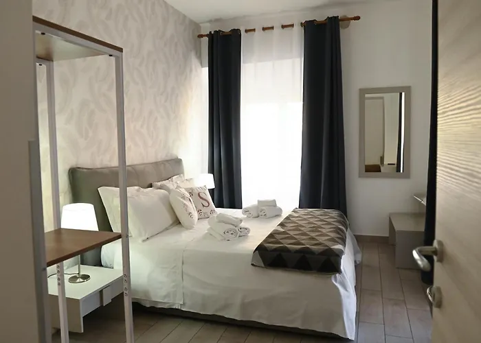 B&B Bovio Square XIV