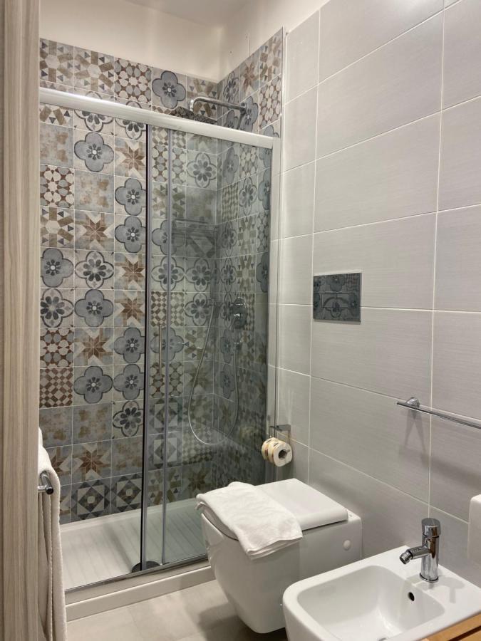 Bovio Square Xiv Guest house Naples