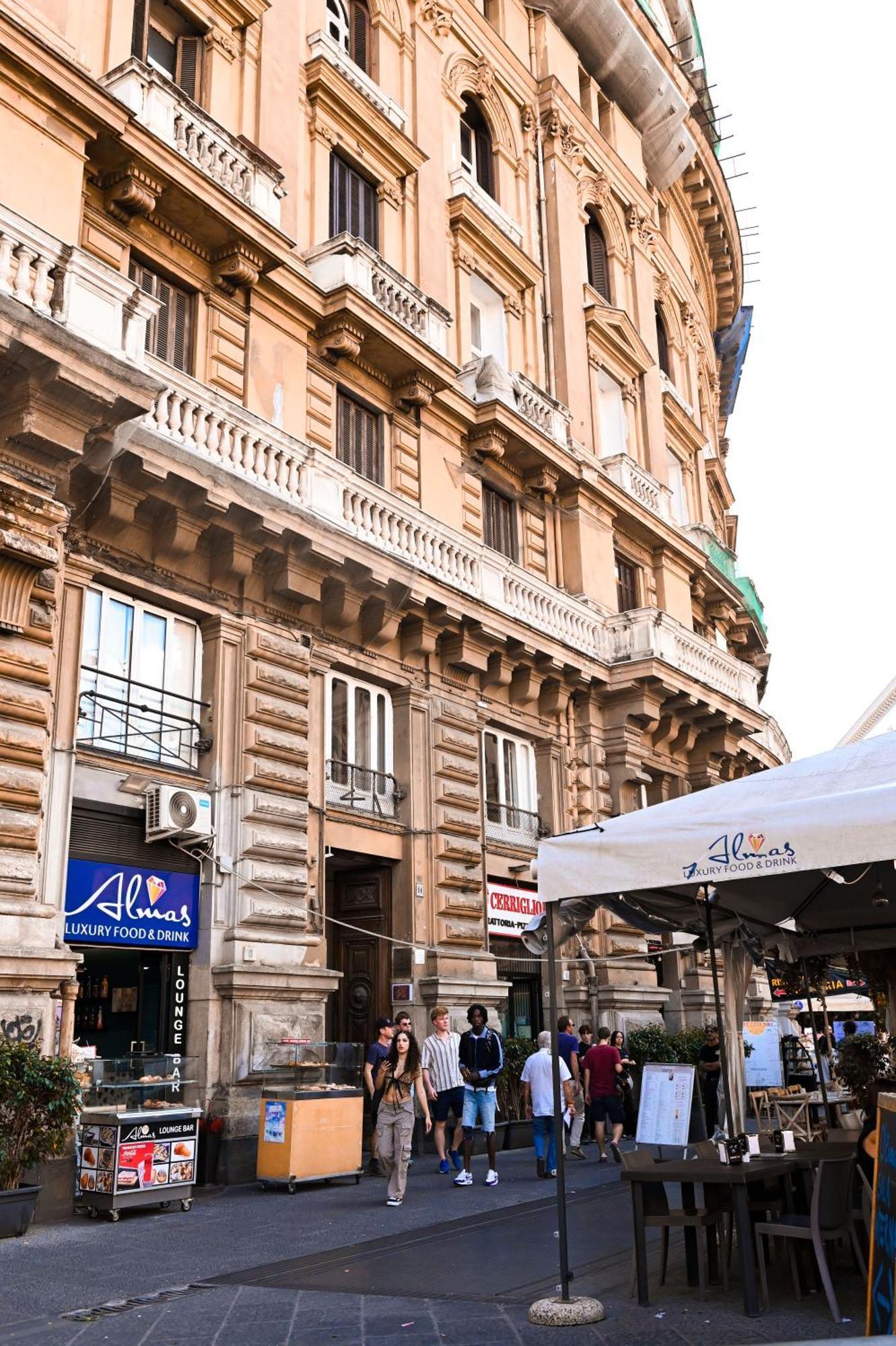 Bovio Square Xiv Gasthof Neapel